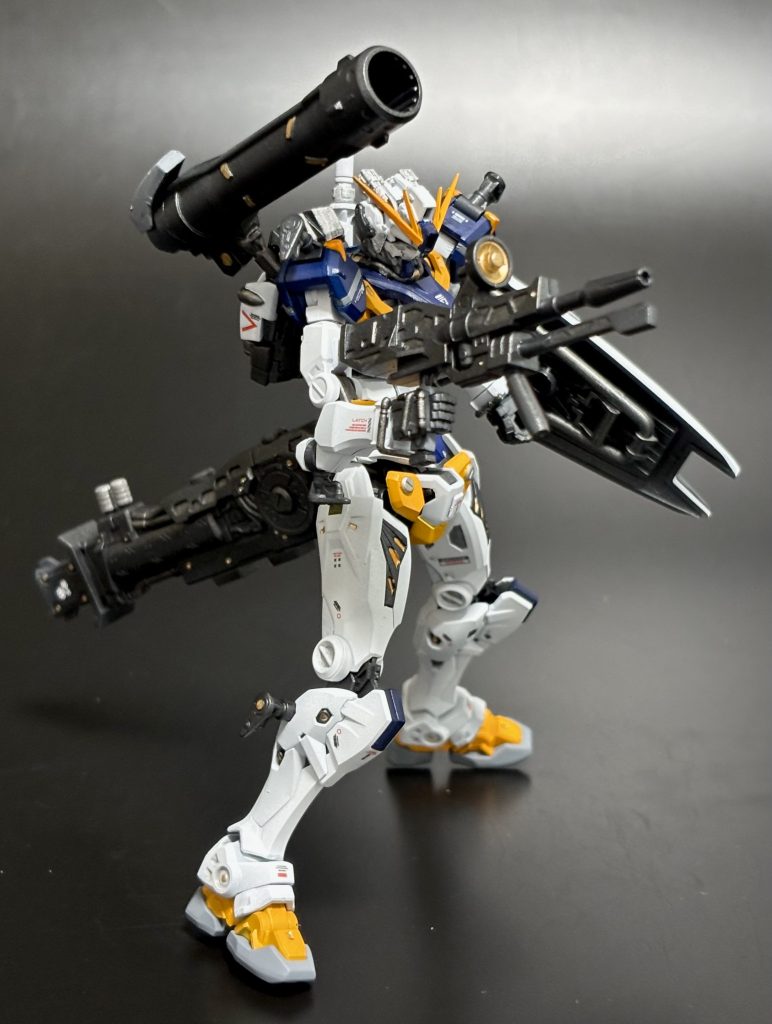 ガンダム6号機–4枚目/制作者：島田 耕輔