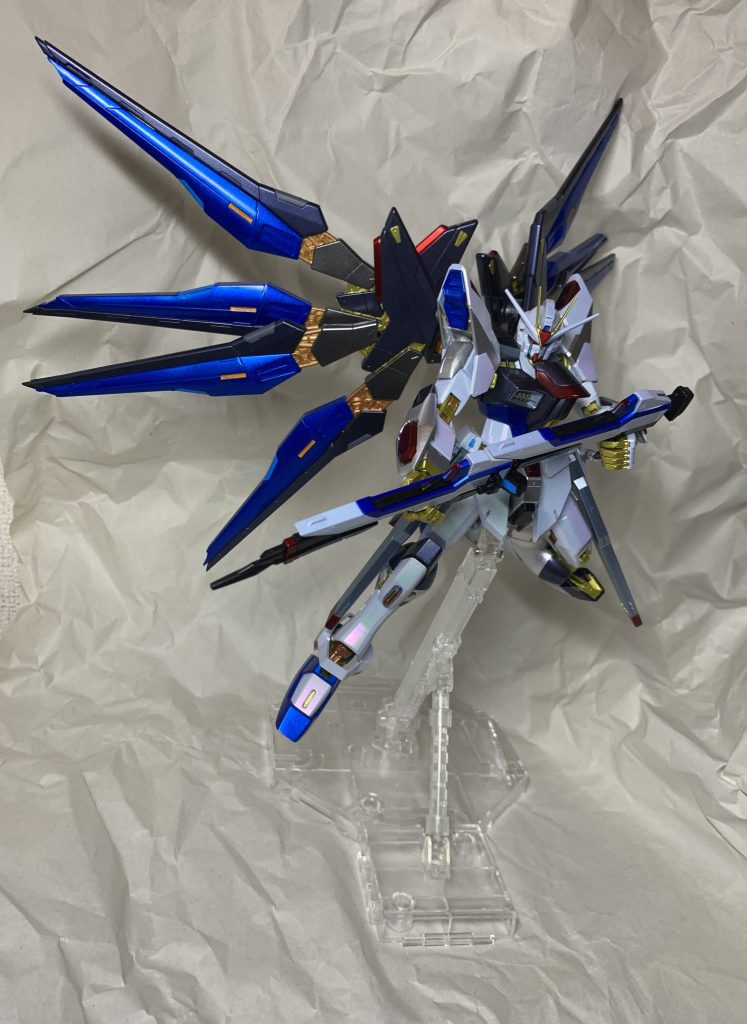 ポージングが難しいしセンスがないのでちょっとダサくなってしまいます