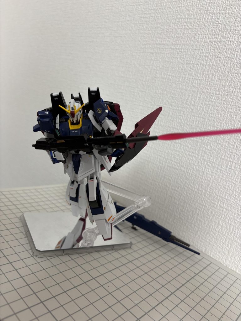 ライフルを銃剣にできるのがZ系統のかっこいいところ！最近の作品では見かけないですよね…