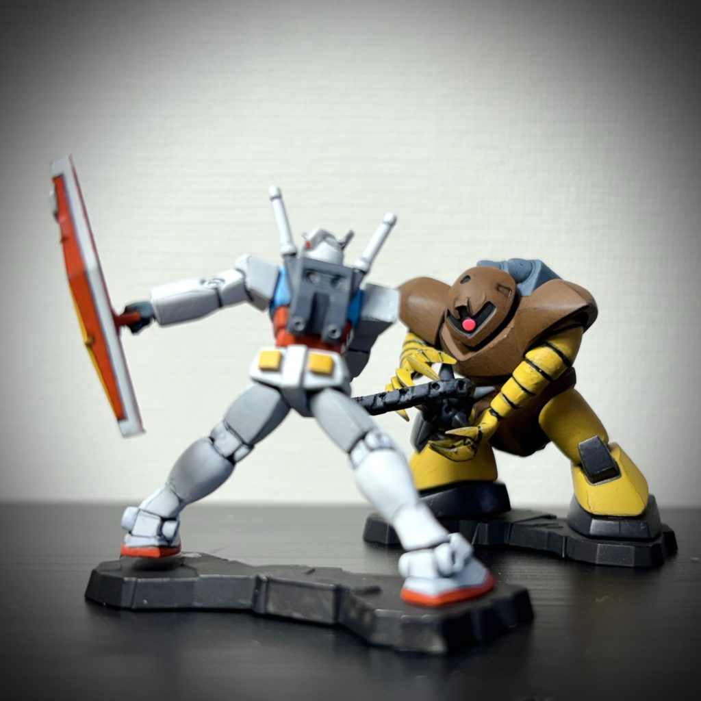 ヘヘッ、馬力ならこのゴッグも負けんぜ