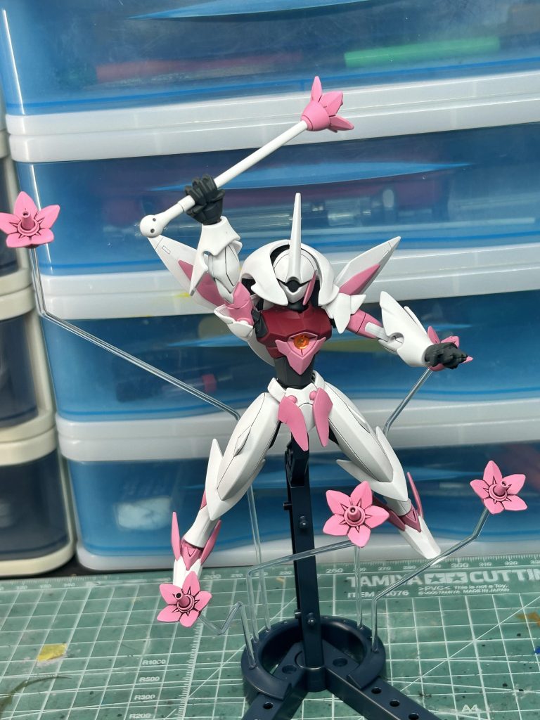 一斉展開・攻撃ポーズ