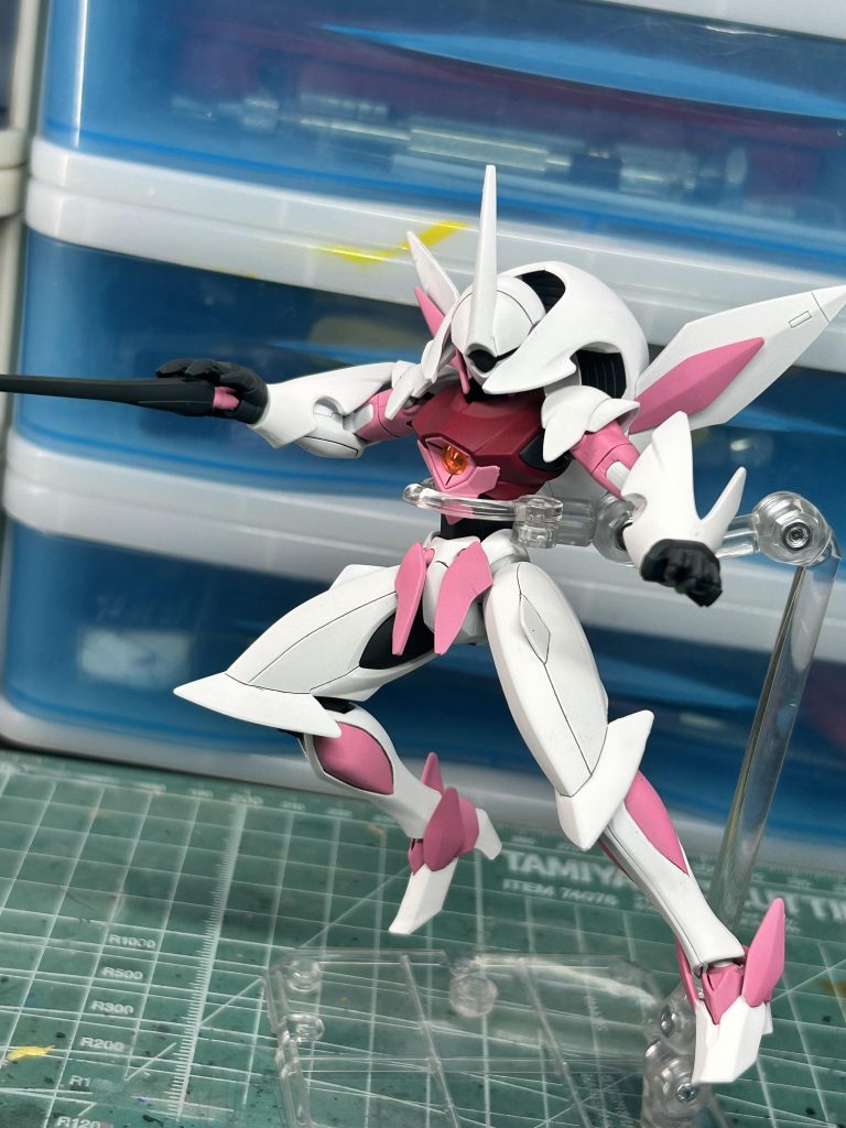 ソード装着ポーズ