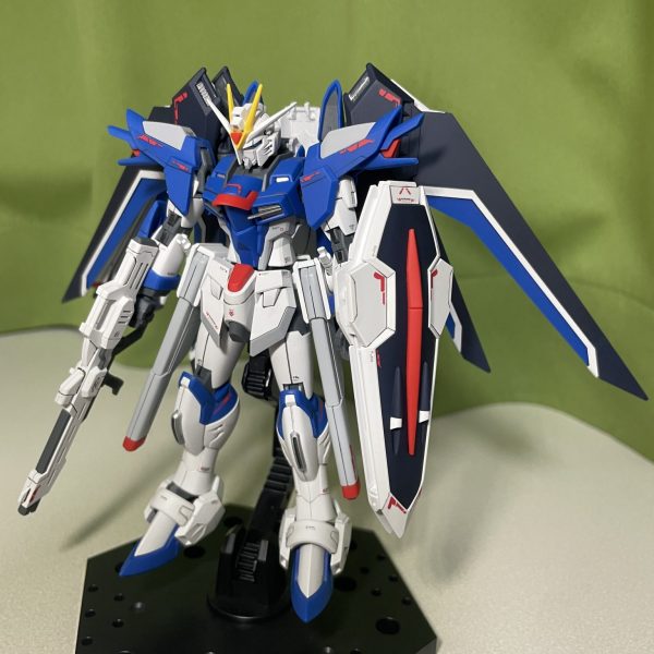 【ガチ塗装なしディテールアップ】HGCE ライジングフリーダム