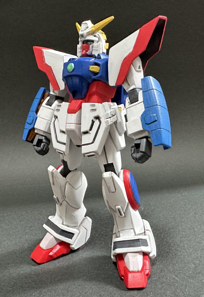 顔はゆるくはめて交換できるようにしました。