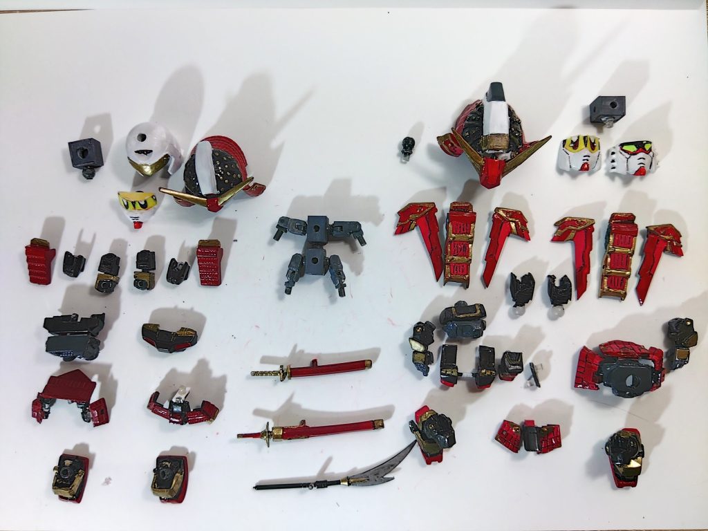 実はこの２体。共通のフレームで作られています。なので･･･