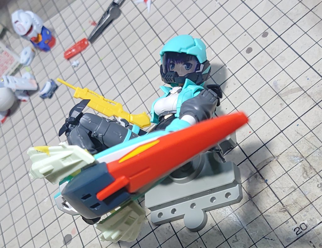 パーツ合わせただけの状態。