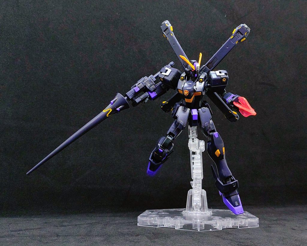 ブランド・マーカーを構えて1枚