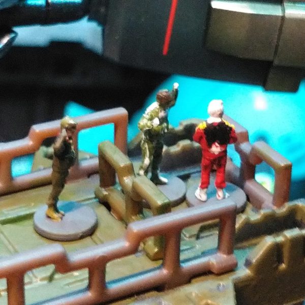 ほぼ100均ガンプラ格納庫