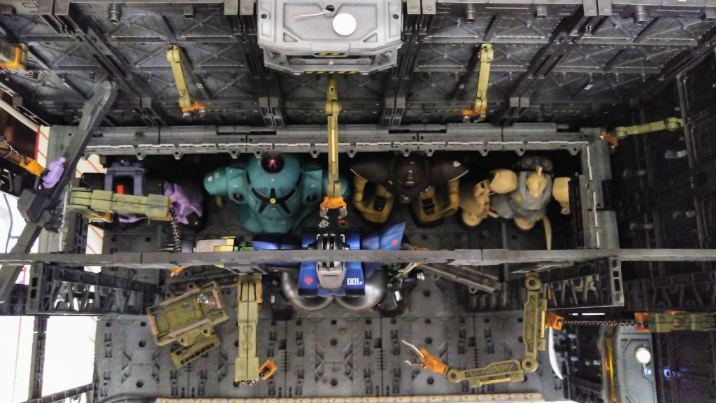 屋根をとって真上からはこんな感じです。ご覧いただきありがとうございました。