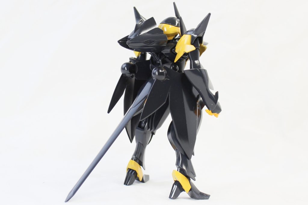 なのに、なぜか『ガンダムAGE』の放送期間中には商品化されませんでした。