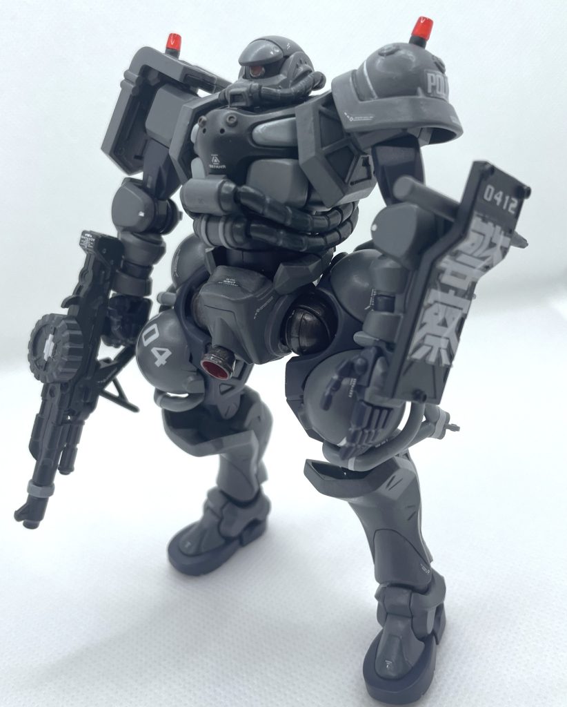 部分塗装と言いながらほぼ塗りました。好きなグレーでこの子を表現したいんだ,,,熱い思いを込めながら,,,めちゃくちゃのんびり仕上げました。でもめっちゃヒザ関節のところ塗り漏れしてました。ﾐﾅｲﾃﾞ><