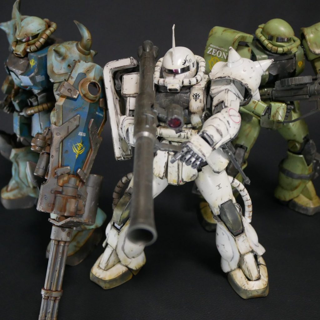 ガンプラ改造完成品、ザク・スターリーダー、ウェザリング仕上げ品。 ガンプラ改造完成品、ザク・スターリーダー、ウェザリング仕上げ
