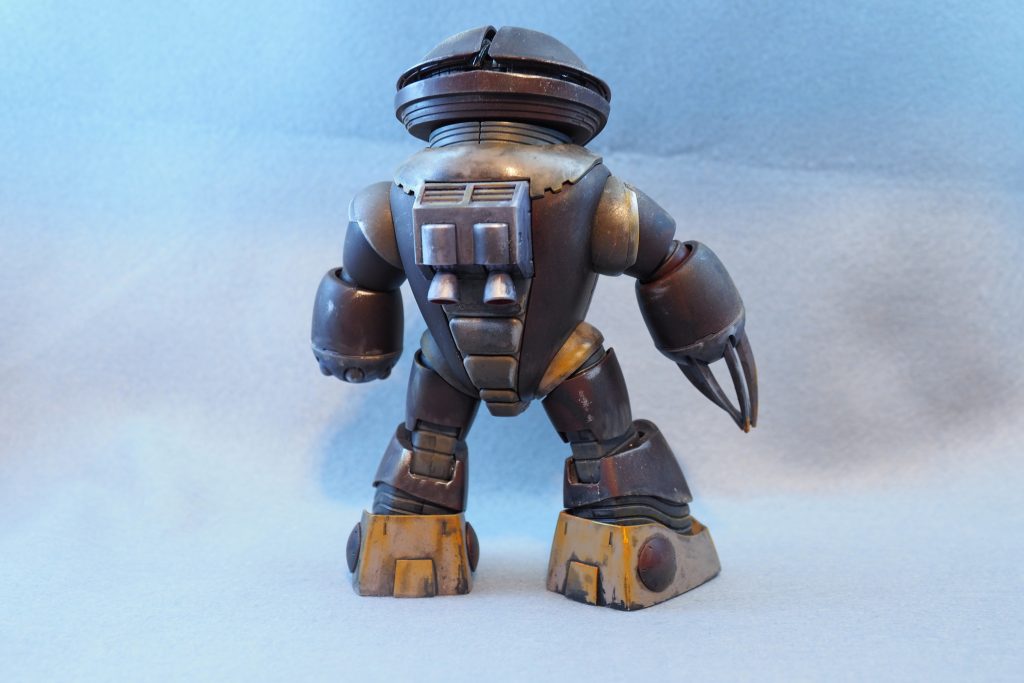 ウォッシングは綿棒にアクリル溶剤を染み込ませて拭き取りましたが、思ったより拭き取れすぎてしまったり、下地のトップコートごと溶けて元の状態に戻ってしまったりで苦戦しました。