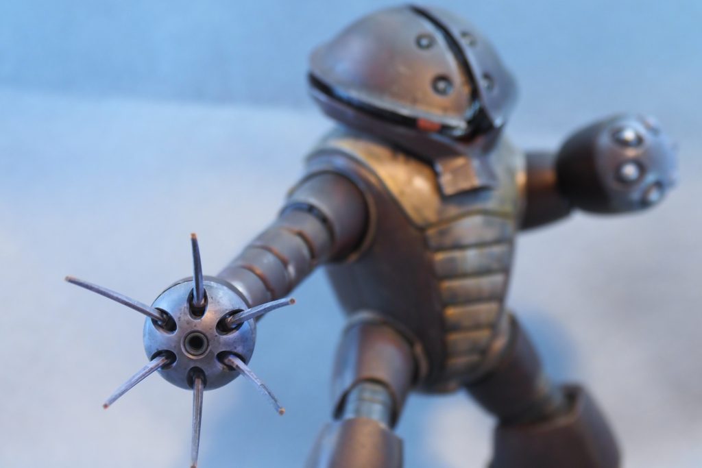 オプションパーツで腕を伸ばした状態。