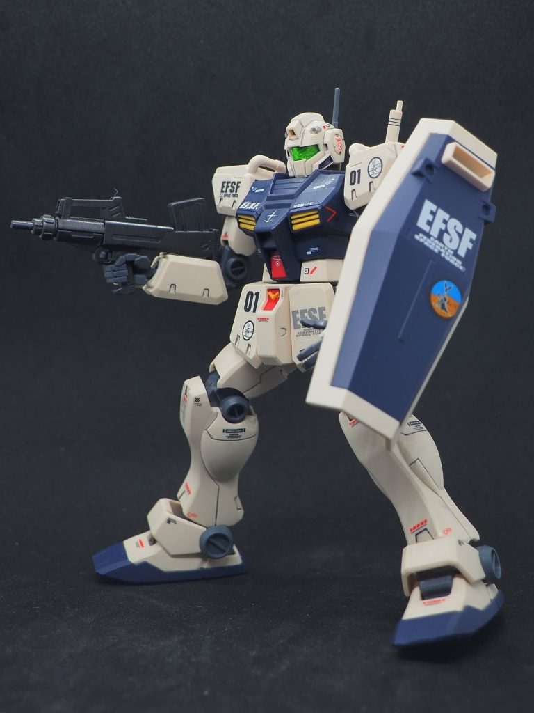 現在新しい機体を組み立て中ですが、これがかなりの強者でして(gundam-kao5)完成には時間を要しそうです(gundam-kao5)