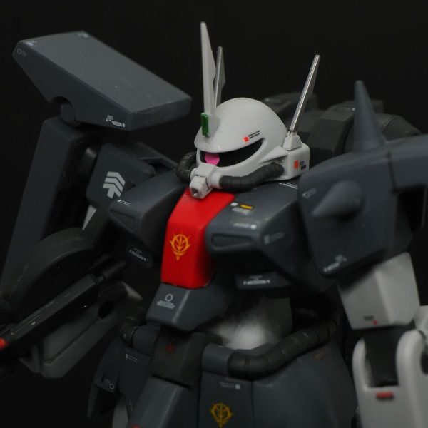 ＡＭＸ－０１１　ザクⅢ