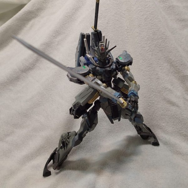 ガンダムファルシュ試作型