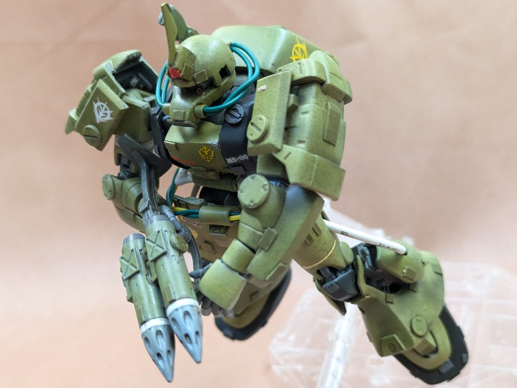 ザク・マリンタイプと言いつつもオリジナルデザインでそれっぽく作りました。