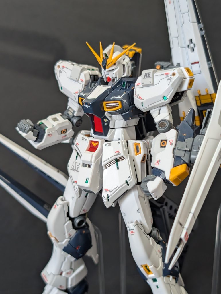 RG νガンダム ダブルフィンファンネル