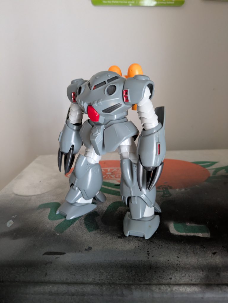 ズゴックE（部分塗装+渕穴再現）