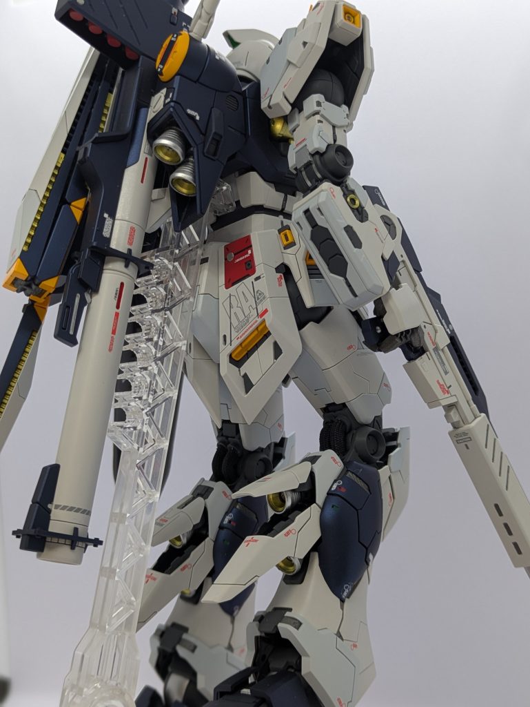 νガンダム–5枚目/制作者：SIT