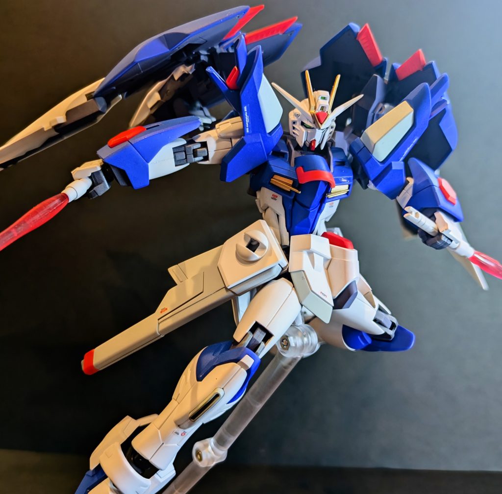 Seed Action Systemが凄い!クネクネ動くのでポージングが楽しい。