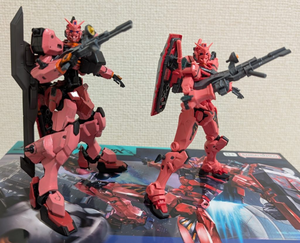 ちなみに、アロケルのシールドは、プラ棒を刺して、腰にマウント出来ます。