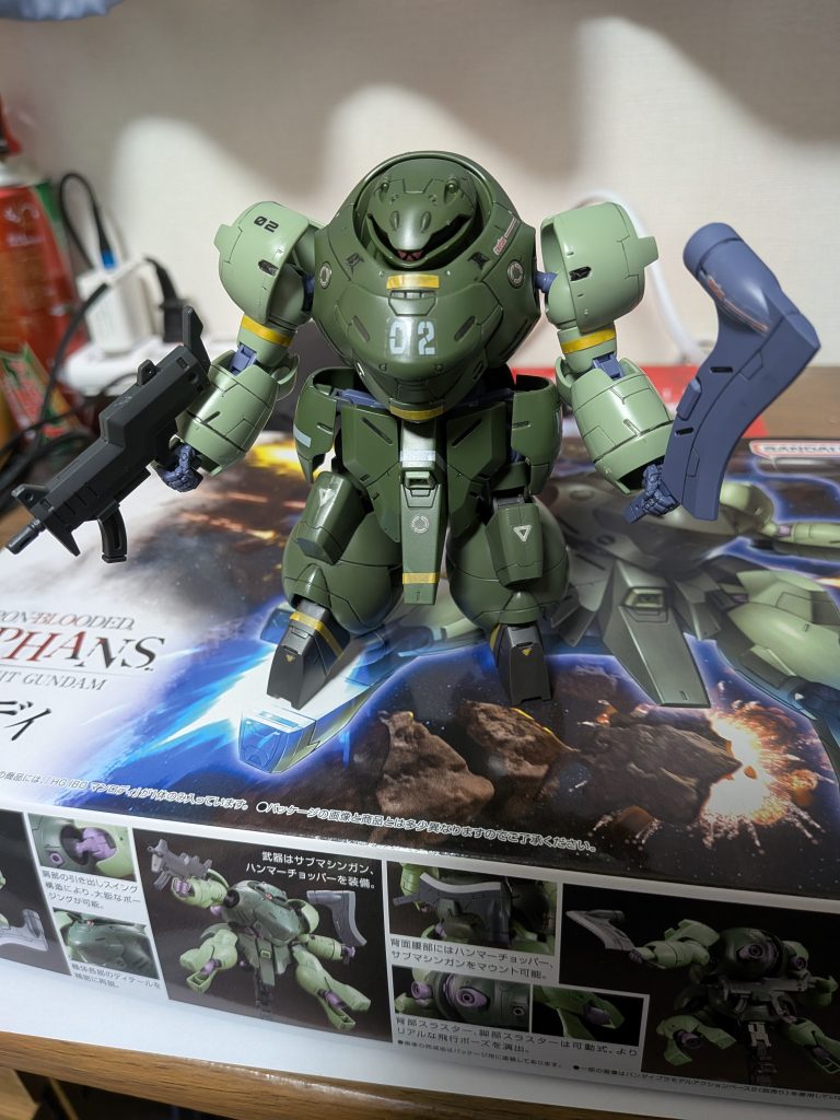 マンロディ・１００均シールでドレスアップ