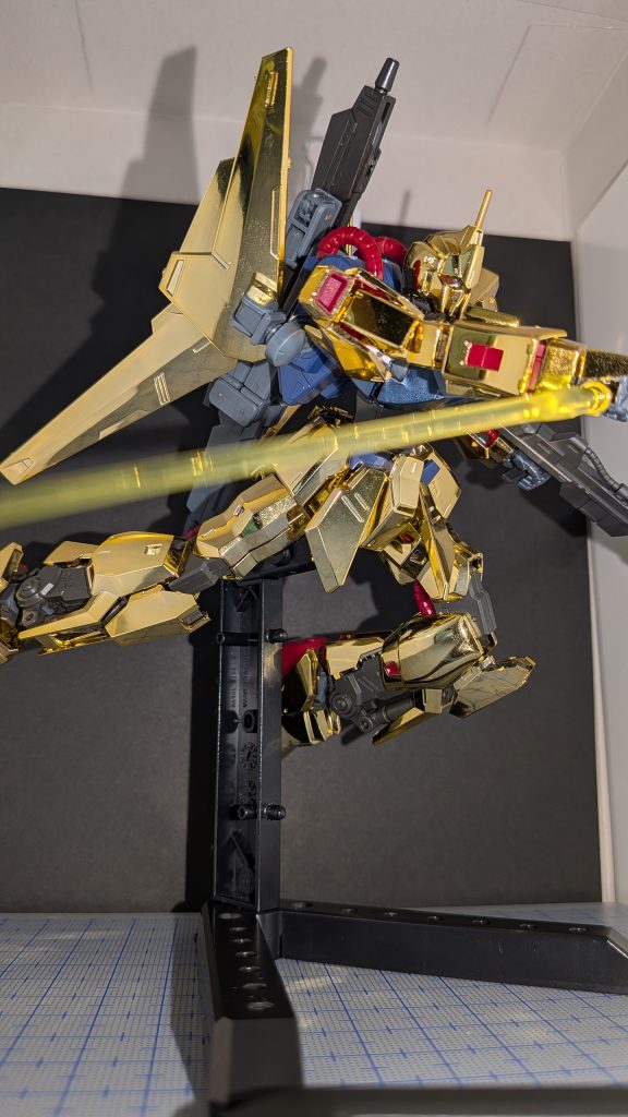 箱絵の側面にあったポーズでパシャリ📸