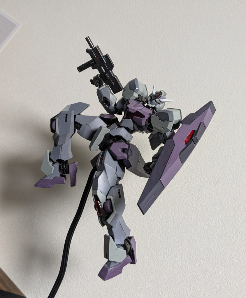 可動はささすがに新しいキットだけあって優秀がすぎる。まあ私が古いのばっかり触ってたのもあるんですが、技術の進化にびびりまくりです。