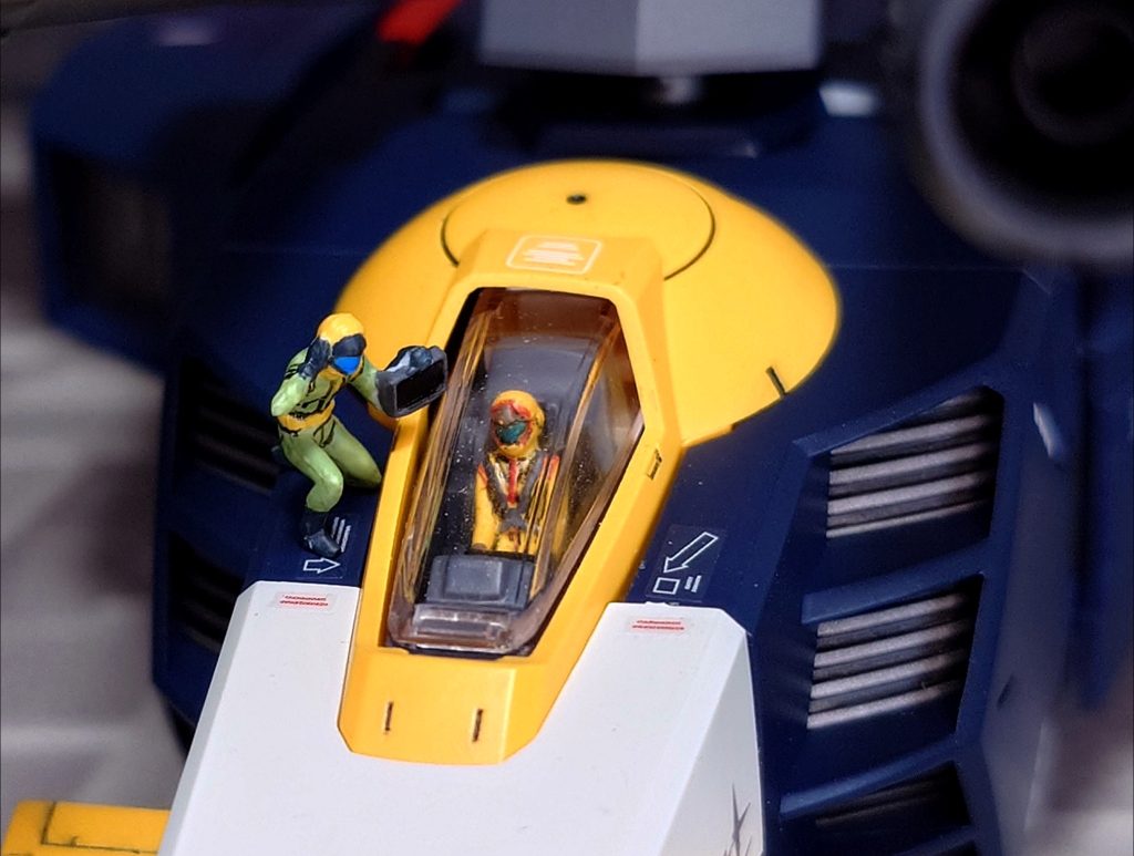 パイロットはセイラさん