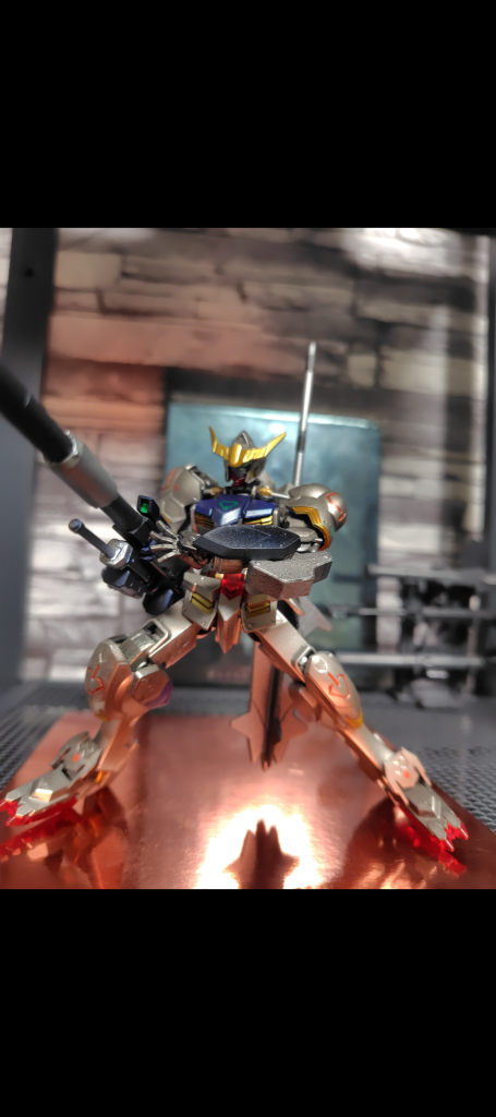 バルバトス1/144ソリッドクリア