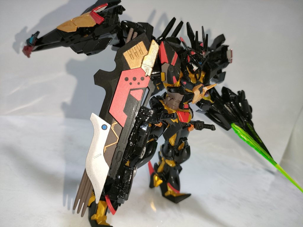 この時はトプを中途半端にしか吹いておらず、ビームブレードも付けてます(笑)