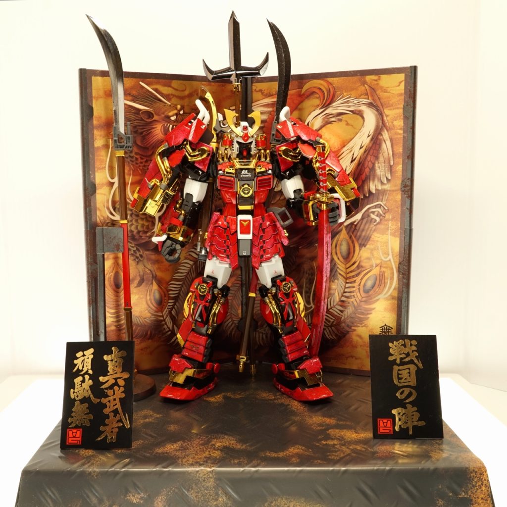 豪華絢爛という言葉がぴったりのこのキット、もう一度作る気力はゴザイマセンwww完成した時の満足度はスゴかったですね…（遠い目