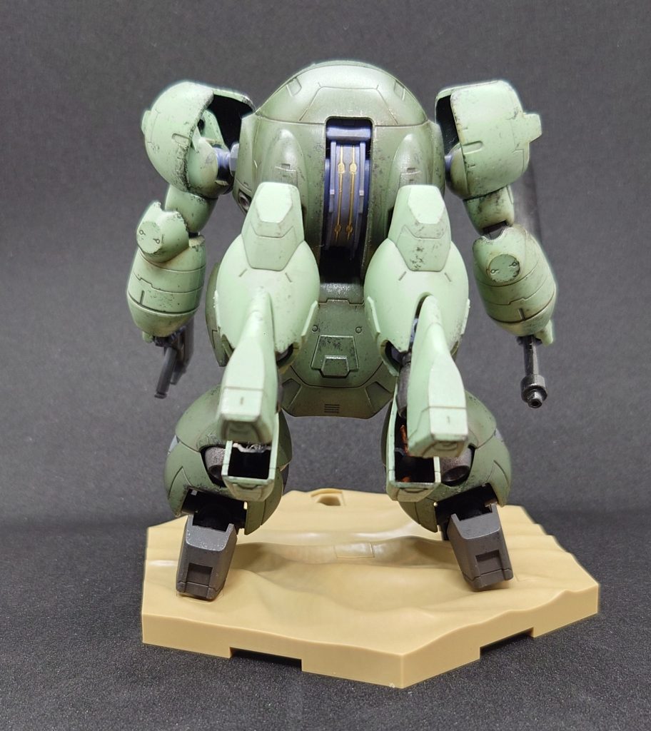 後ろ姿も可愛いです。無骨なのに可愛いってマン・ロディのデザインは不思議ですね。