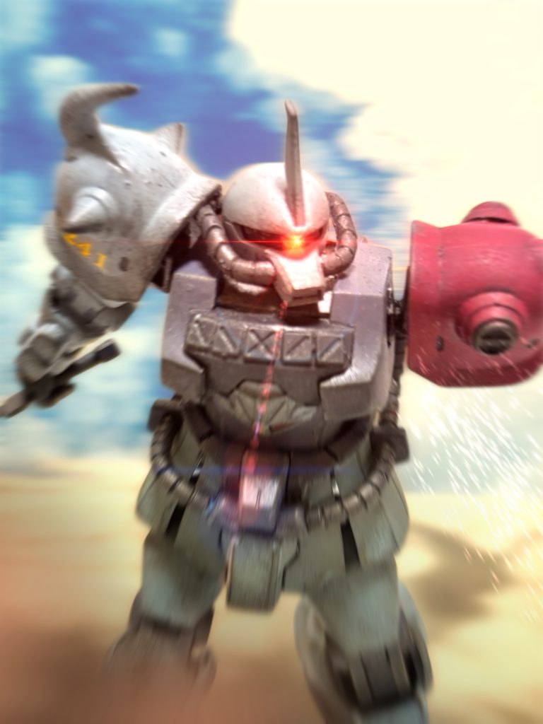 敵も、通り名の”血濡れの左腕”を失い、その付け根から黒い煙を上げている。残った右手に、赤熱したサーベルを握って、こちらに向かってくる。「ーーーーーーーっっっっ!!!!」ヘントの、言葉にならない、けもののような雄叫びが、コクピットを満たす。赤黒く、視界が染まるような感覚の中、ヘントの目には、敵の命が一つの灯りのように見えた。コクピットを目掛けて、正確にビームの刃を突き出す。(違う、ヘント——!その人は——!!)不意に、頭の中に、涼し気なよくとおる声が響いた。よく知っている声のはずなのだが、まるで、遥か未来から届いたかのような、遠い声だった。