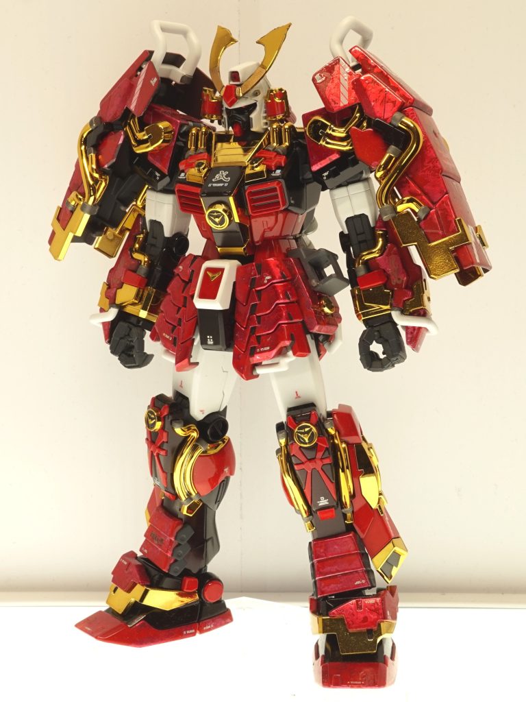 いま見てもカッコいいですね！初代ガンダムは鎧武者が似合います