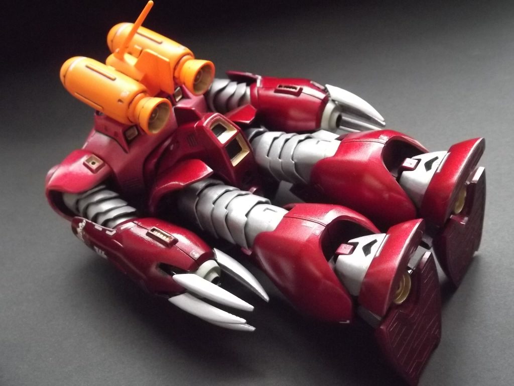 ジェットパックを付けて巡航形態！