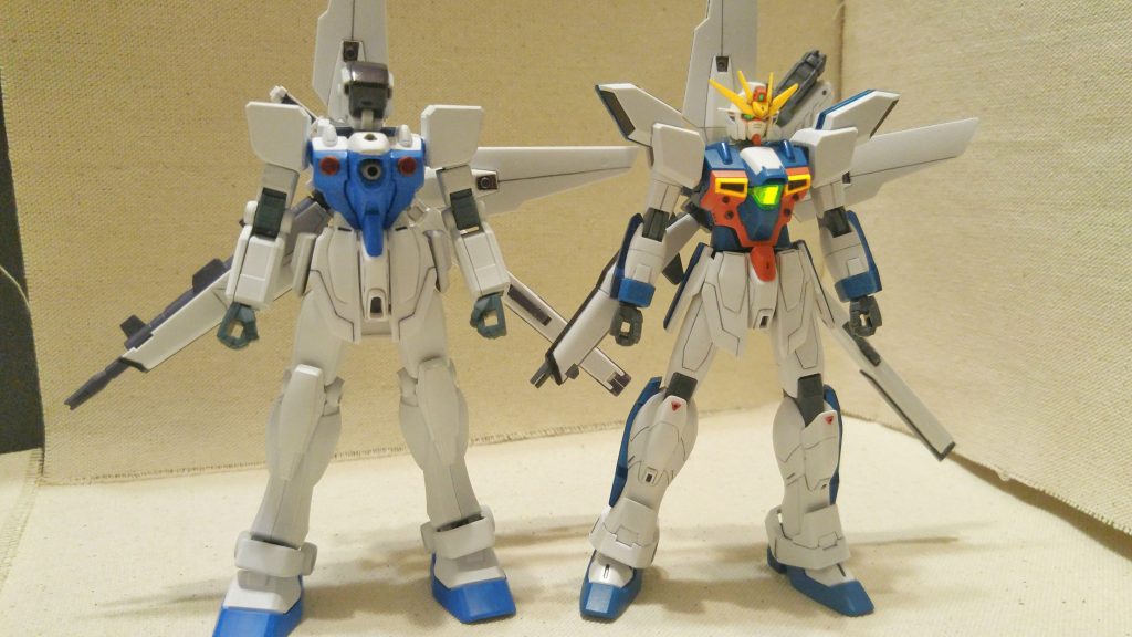 HGのガンダムXと並べるとこんな感じ