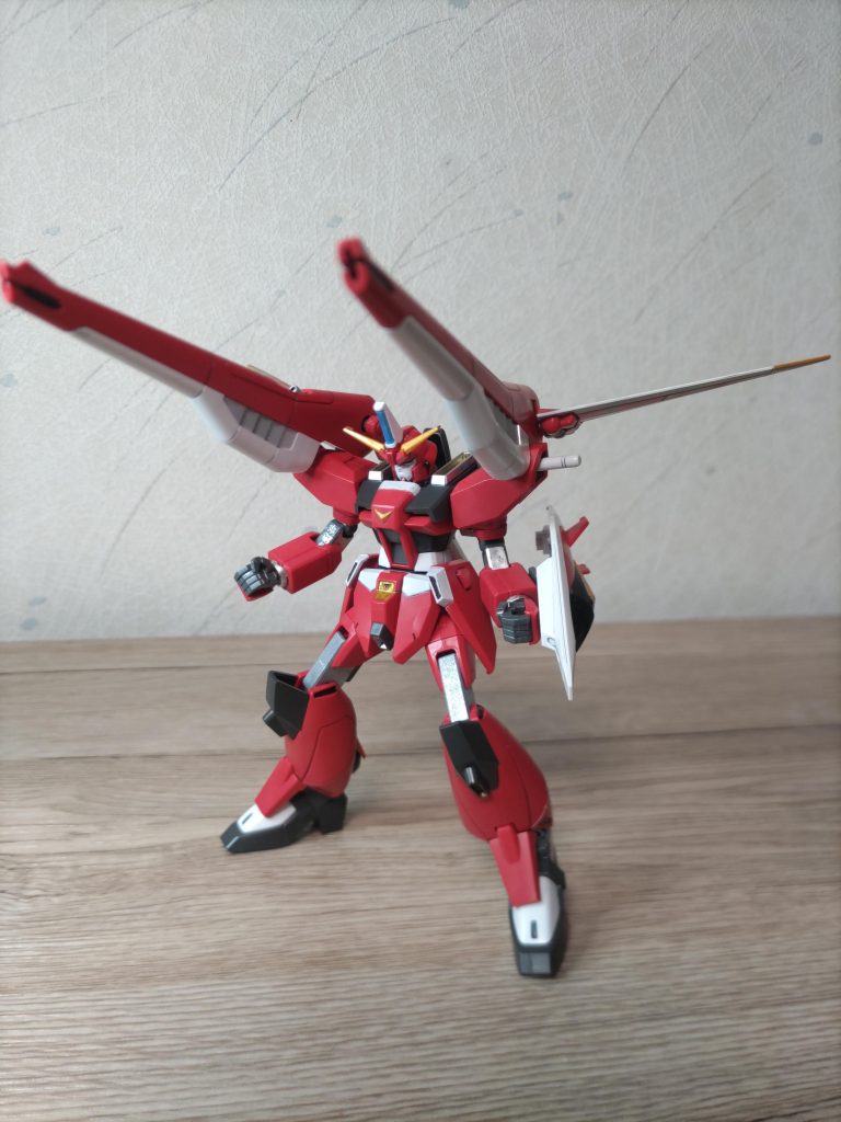 ガンキャノンポーズ。