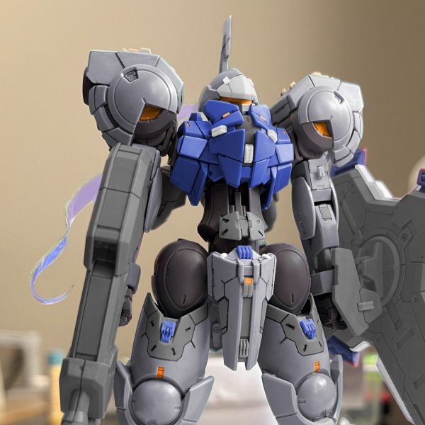 最初は感覚で色を塗ろうと思っていたんですが、予期せぬトラブルを避けるために、結局Photoshopを使って半日かけて仕上げました。このカラーリング、みんなはどう感じる？（1枚目）