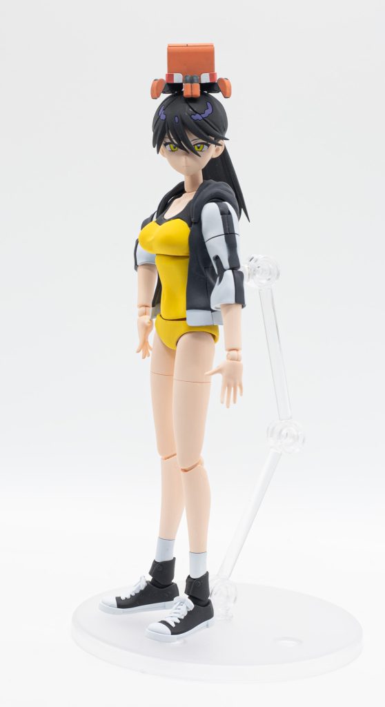 ニャアン:ライダースーツ