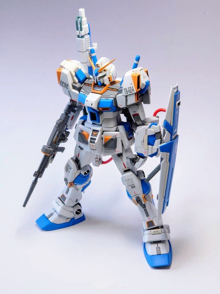 MG ガンダム4号機–2枚目/制作者：hiro78
