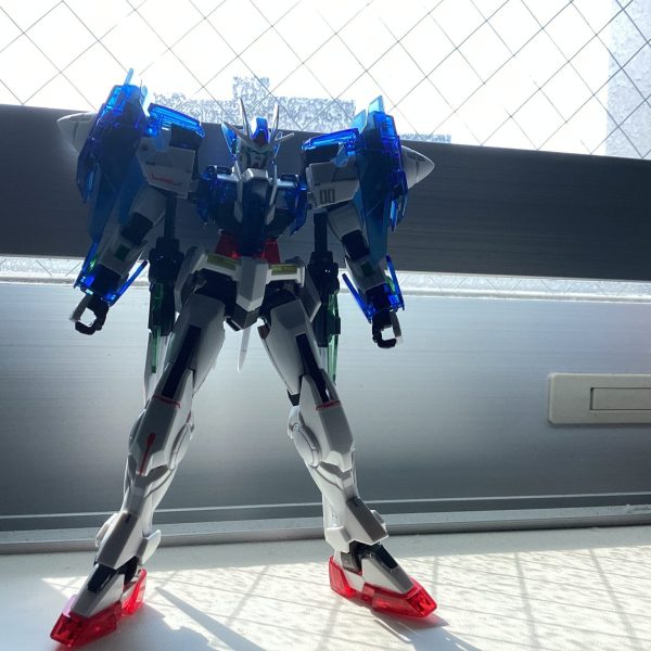 一番くじG賞　ダブルオーダイバーソリッドクリアバージョン