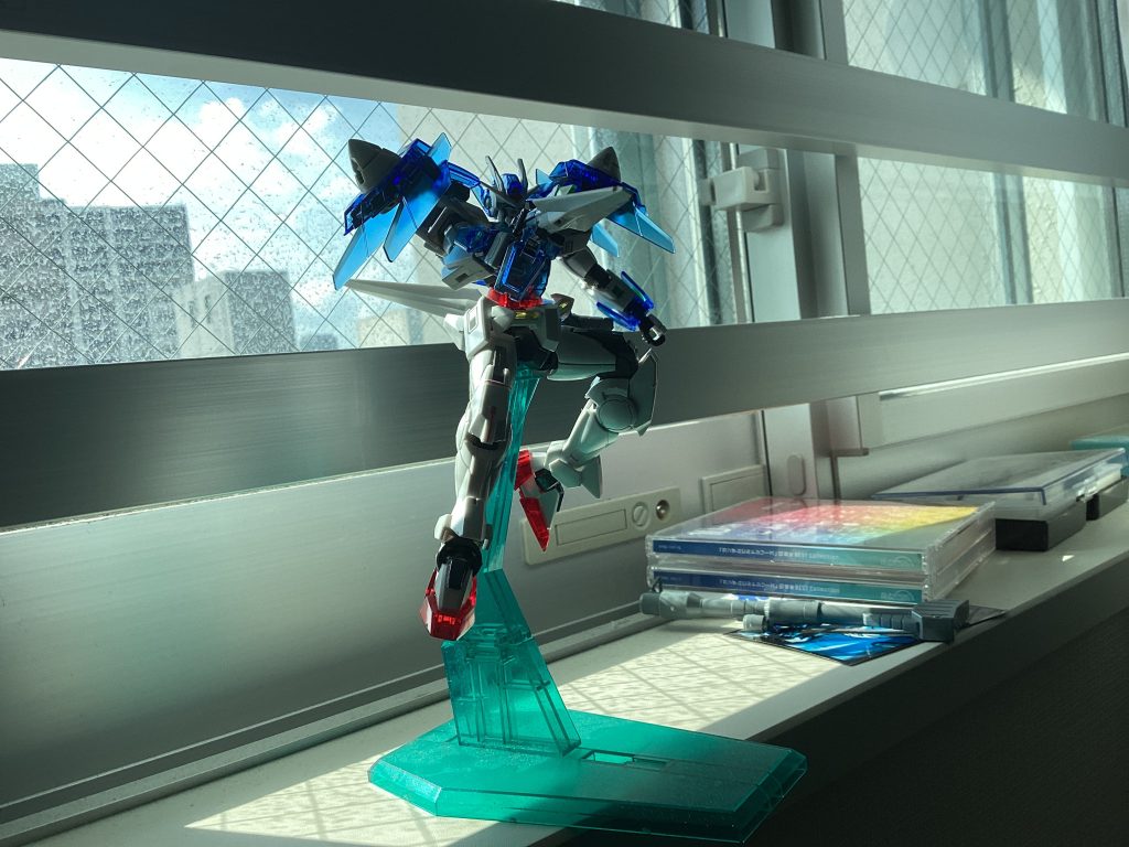 射撃ポーズGNソードIIライフルモードを構えてさせました。