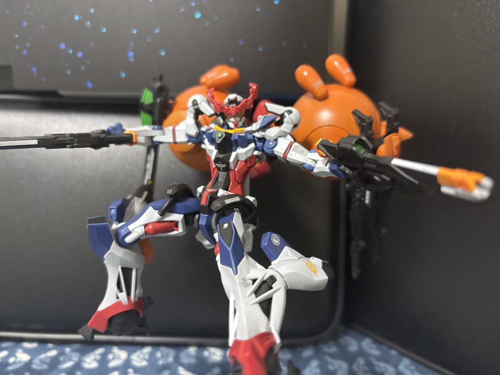 デカールはエクスプレッションデカールやMGドム、RGディスティニーインパルスを使っています。