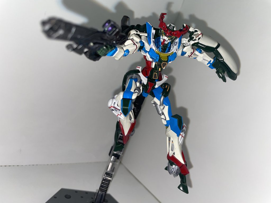 トメノスケ・ヒート・ホーク装備ビーム・サーベル装備ビームライフル装備