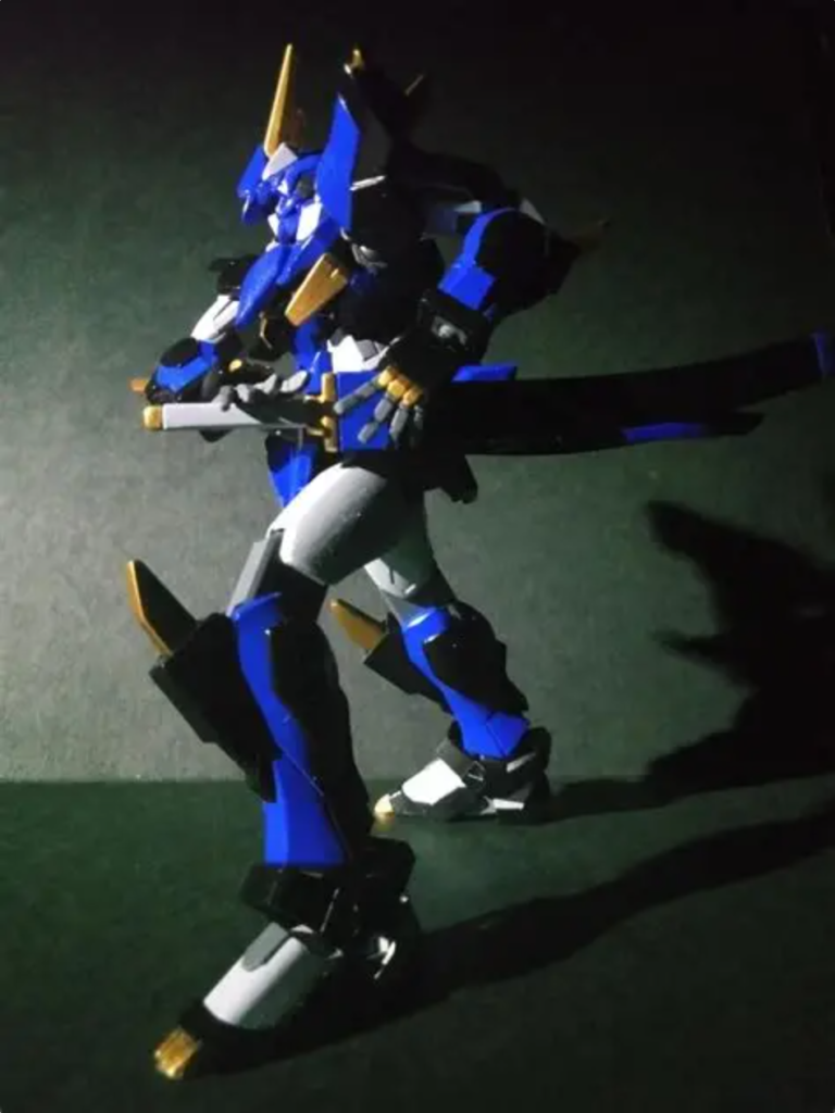 ポーズ。ビルドバーニングのハンドパーツが良い表情してます。