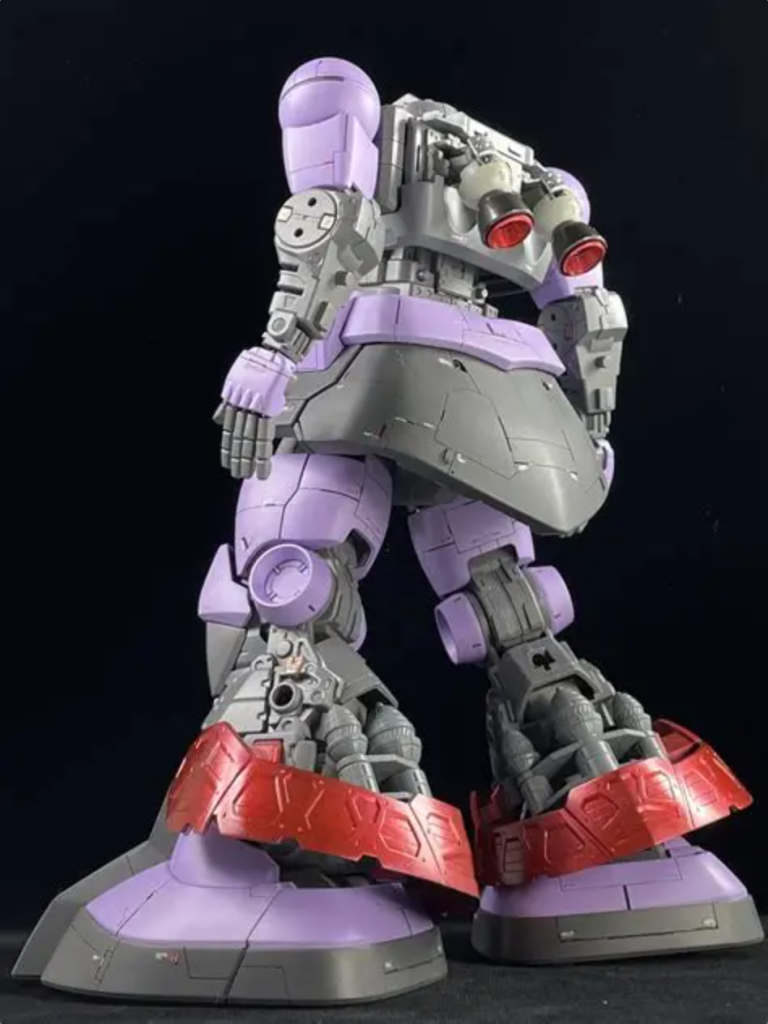 立ってると、全然見えないバーニア群。