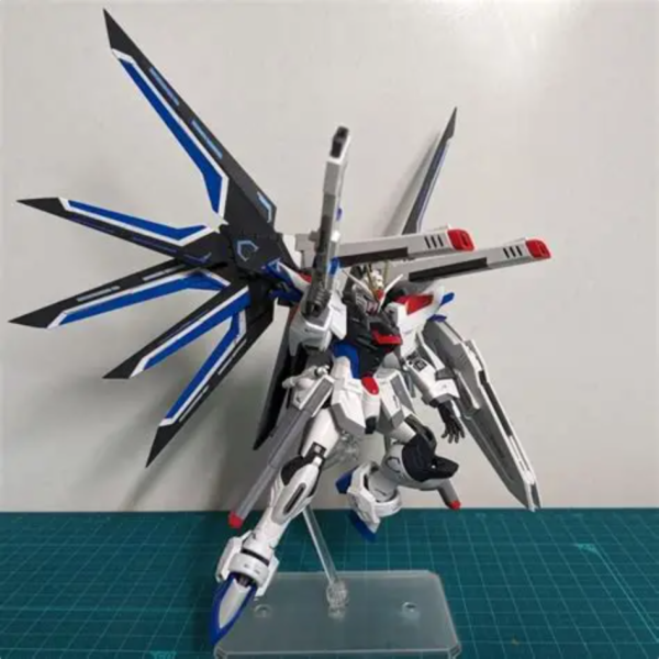 ライジングフリーダムガンダム